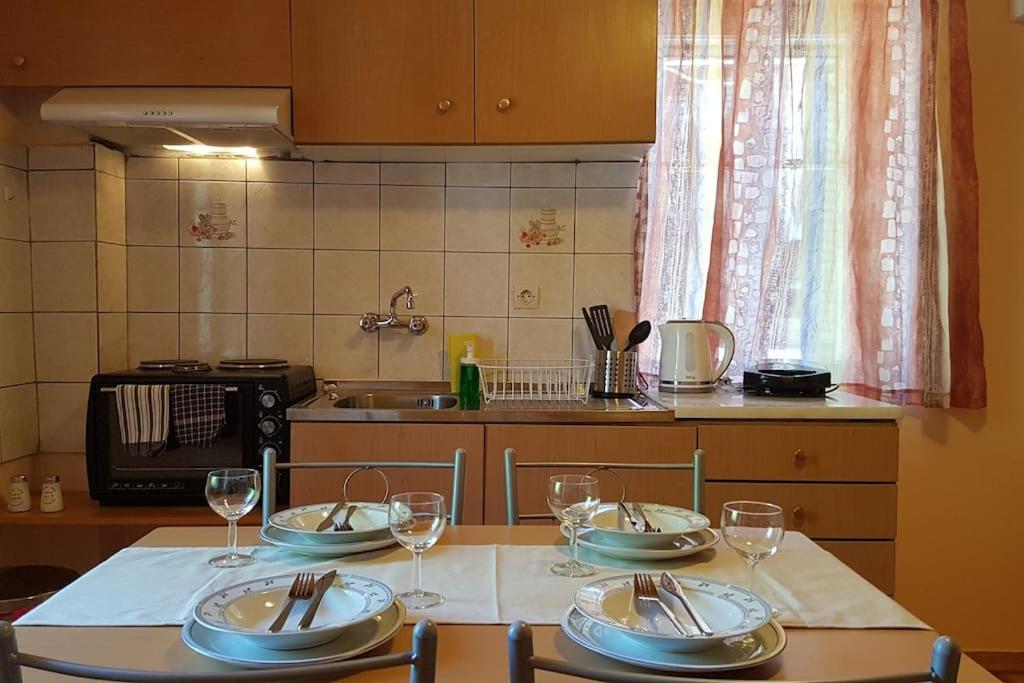 Lazaráta Karydia Apartments 4 Pers מראה חיצוני תמונה
