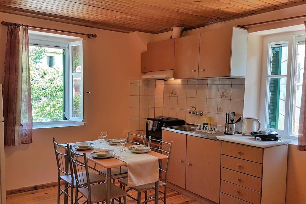 Lazaráta Karydia Apartments 4 Pers מראה חיצוני תמונה